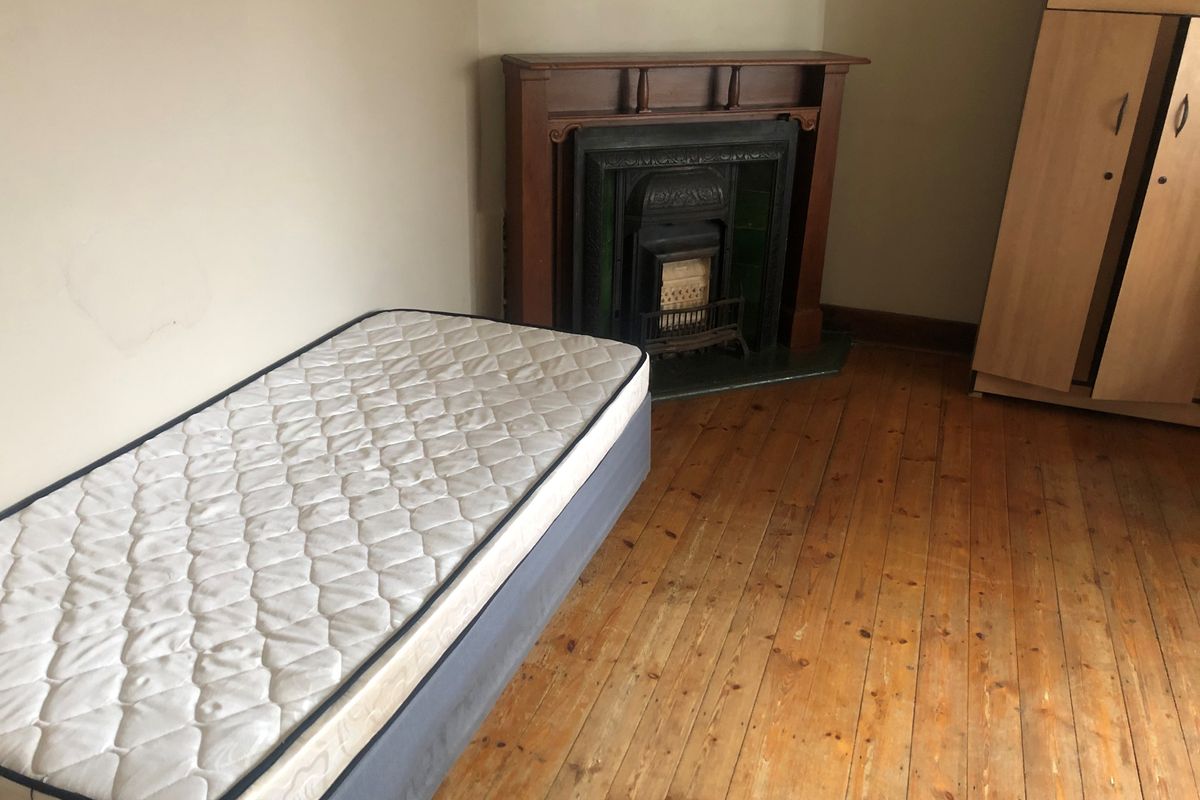 A Neat Room is available at at House NO 4 First Avenue - Photo 4