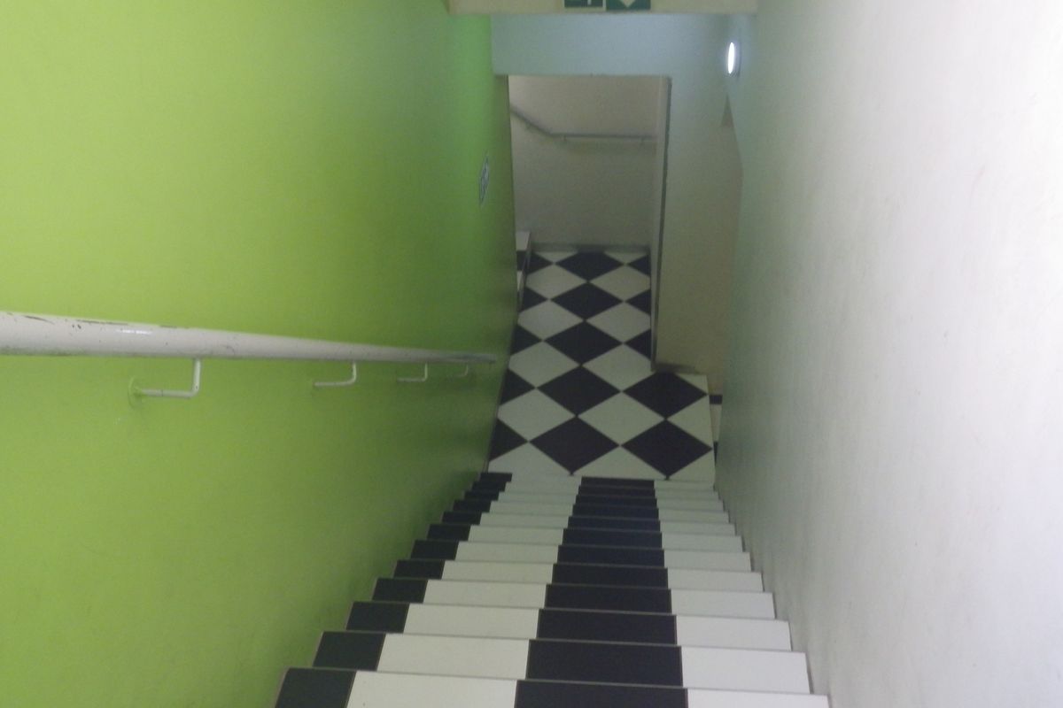Room in President Street - Photo 2