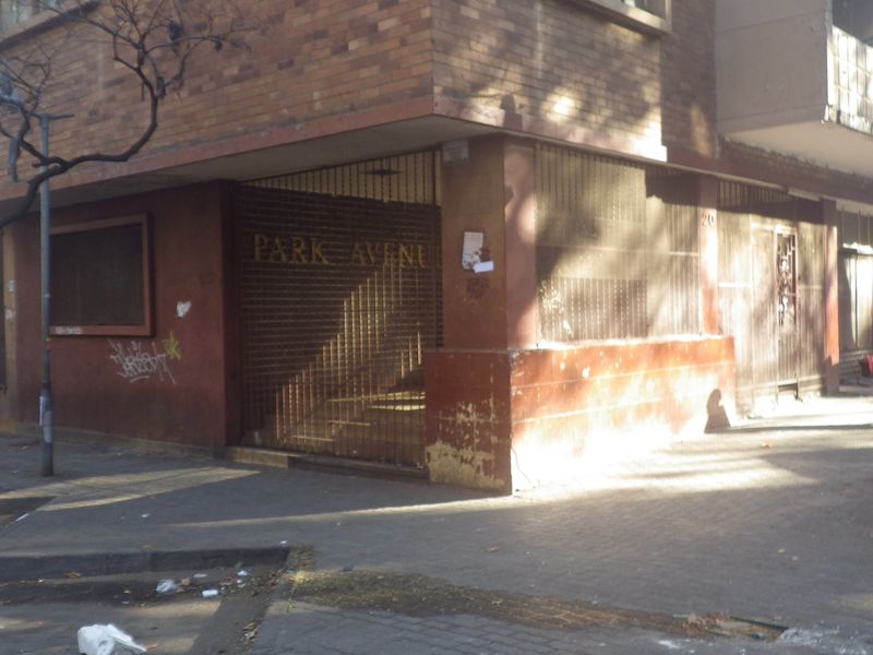 Bachelor Flat in Park Avenue - Photo 9