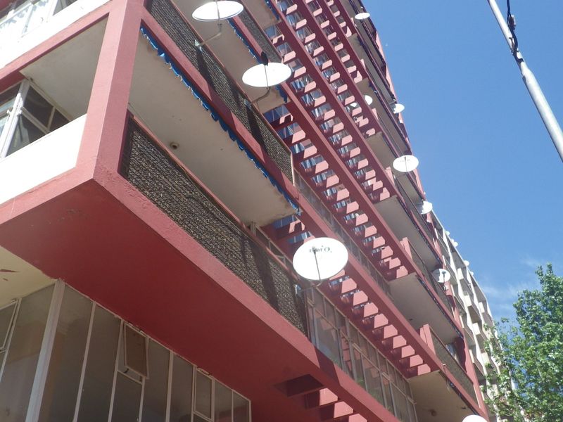 1 BEDROOMED FLAT in ROSEACRES 805 - Photo 3