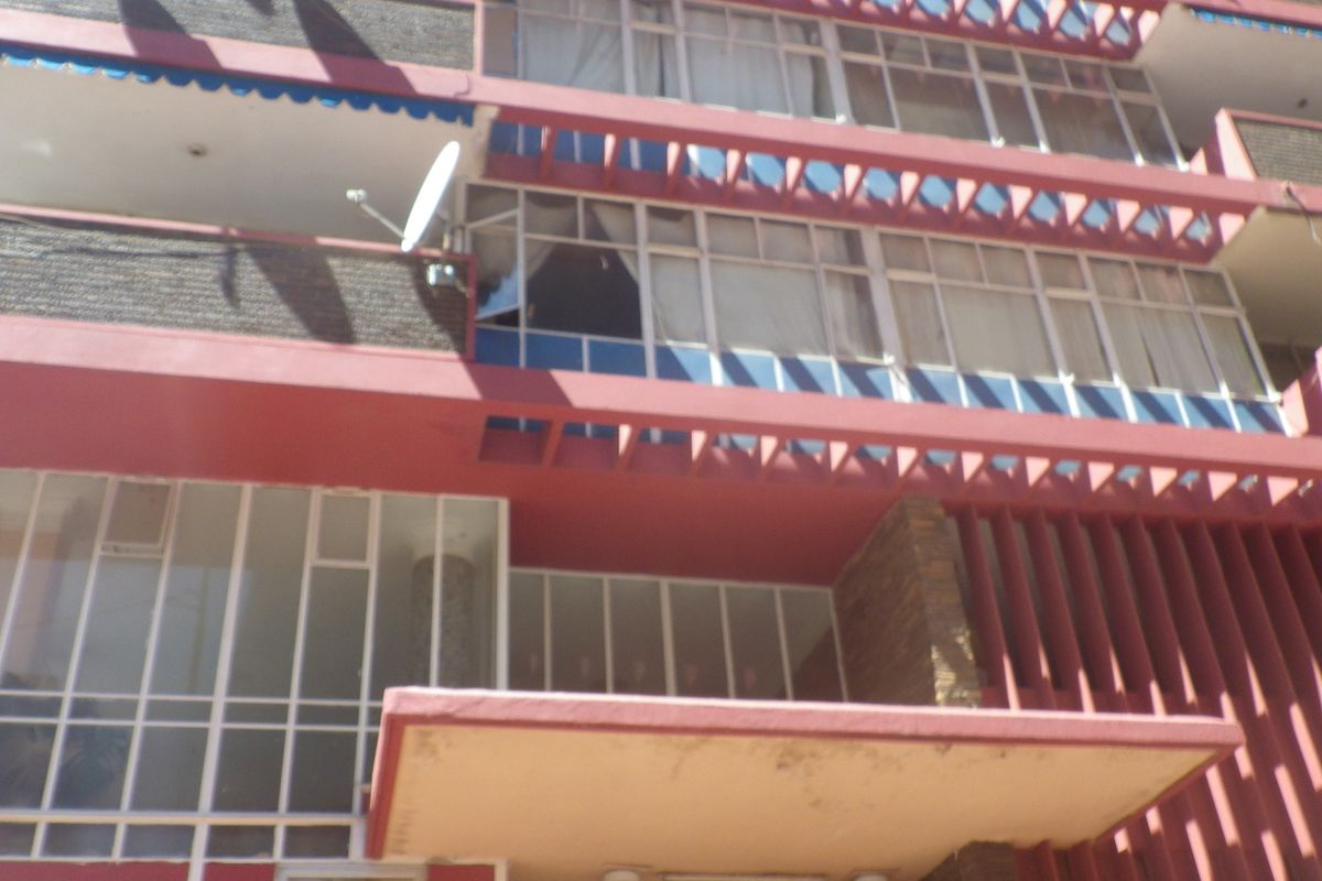1 BEDROOMED FLAT in ROSEACRES 805 - Photo 5