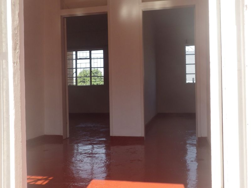 1 Bedroomed Flat in Clevedon Court, This home offers a little something for everyone. - Photo 7