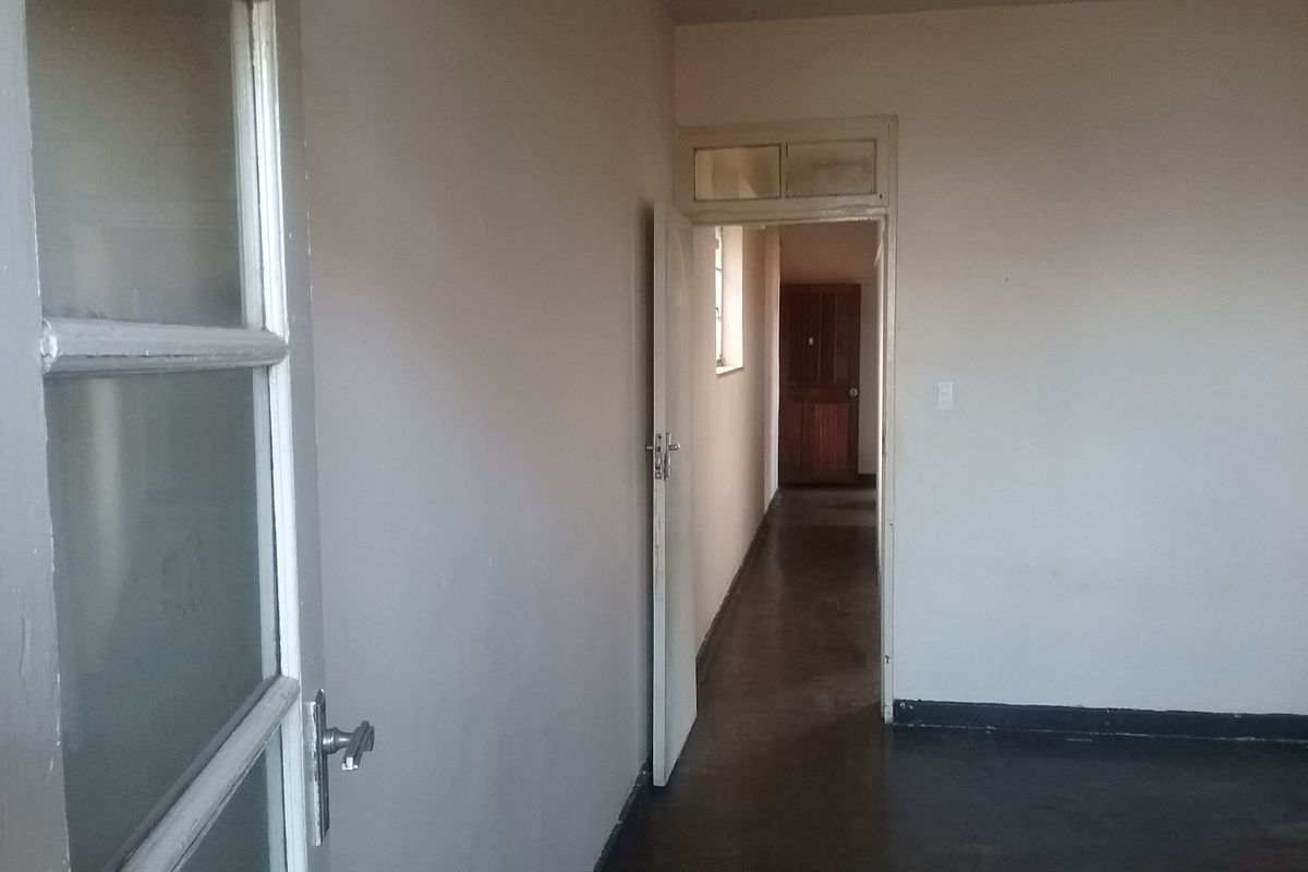 A NEAT 2 BEDROOM FLAT IS AVAILABLE AT NATMIRI COURT  - Photo 3