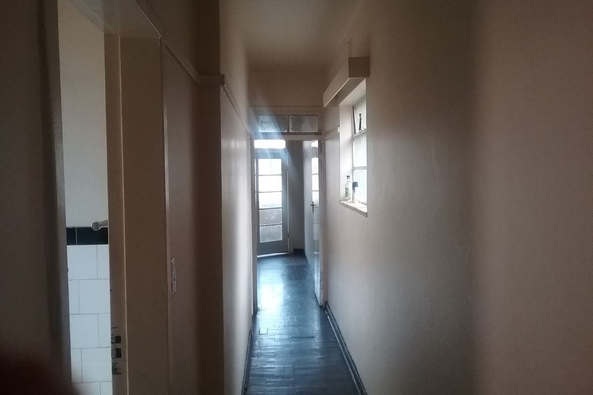 A NEAT 2 BEDROOM FLAT IS AVAILABLE AT NATMIRI COURT  - Photo 4