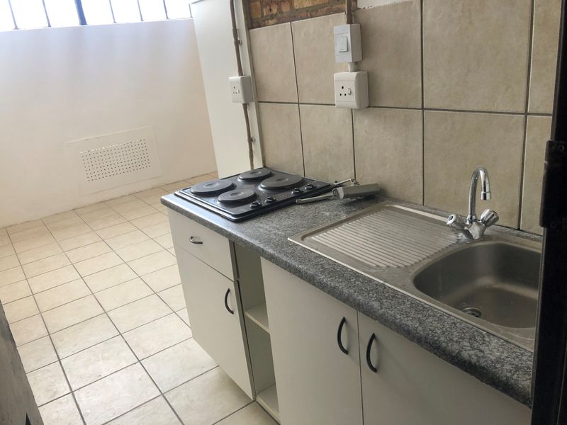 A NEAT 1 BEDROOM IS AVAILABLE AT THABANI - Photo 2