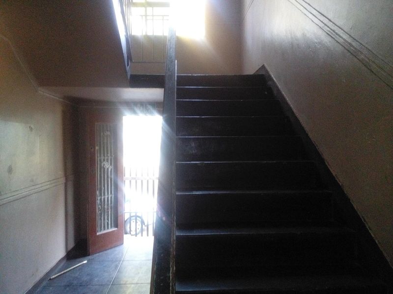 1.5 Bedroomed Flat in Cleatmore Court - Photo 7