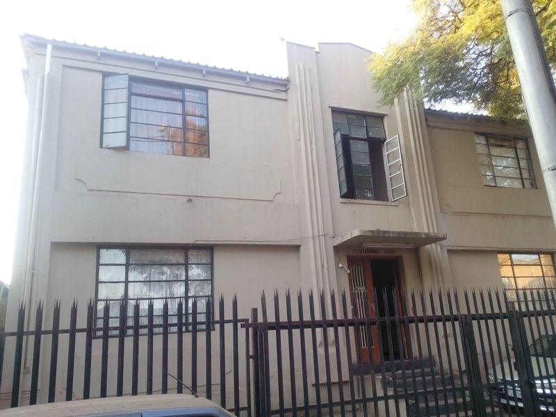 1.5 Bedroomed Flat in Cleatmore Court - Photo 4