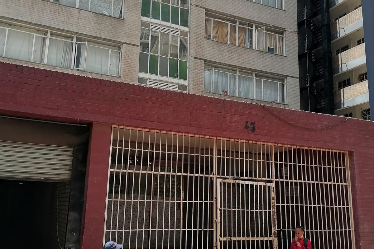 Make this 1 Bedroom flat your home! - Photo 5