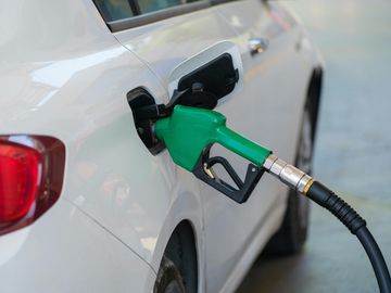 Why Rising Fuel Prices Are Forcing Businesses to Rethink the Office