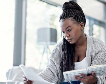 Moving in before transfer: the pros, cons and legal considerations