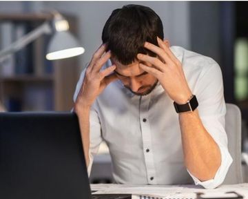 How To Avoid Rental Scams: 5 Expert-Approved Tips