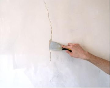 Property 24  - Understanding wall cracks: Causes, repairs, and prevention