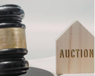 Auctioning Your Property in South Africa: When It Makes Sense for Sellers