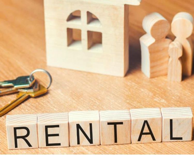 Struggling to Sell Your Home? Why Renting Might Be the Smarter Move