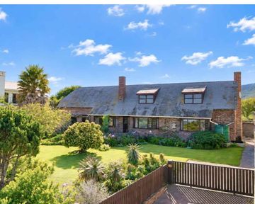Westcliff: Hermanus Living with a View
