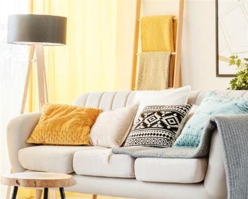 Make it your own! 5 Easy ways to decorate your rental home