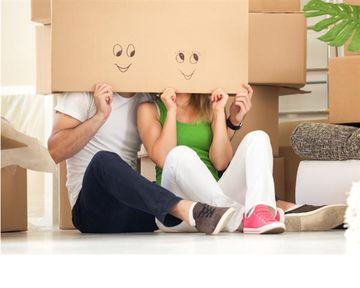 On the move | 10 hacks and tips to make moving easier