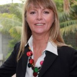Veronica Hart