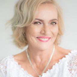Ansie Smith