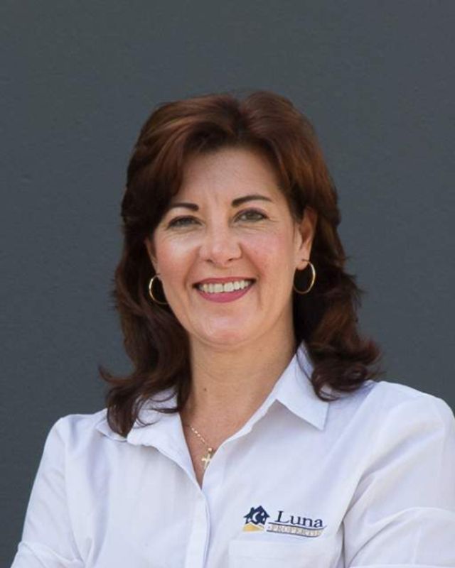 Manja Robberts photo