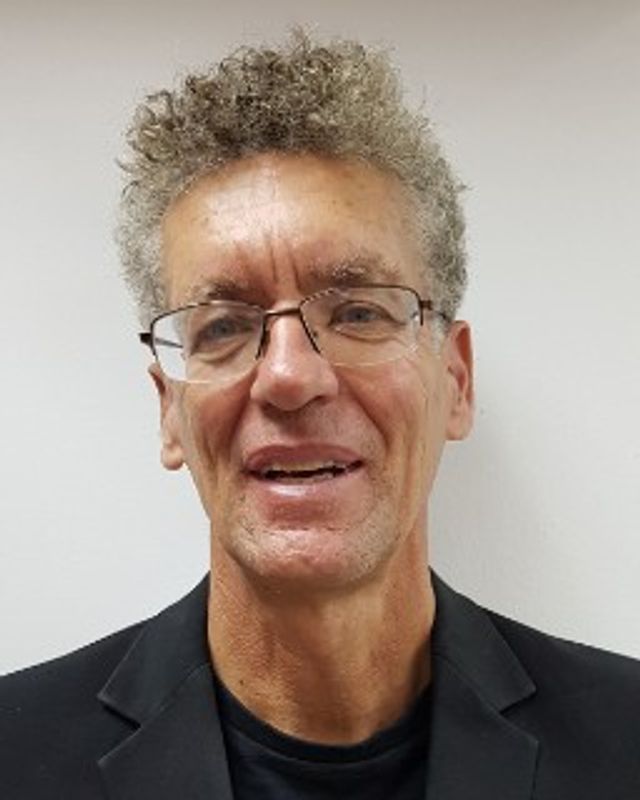 Hendrik van Der Merwe photo