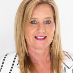 Liz Smithers