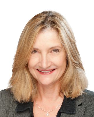 Caroline Bobrowski photo