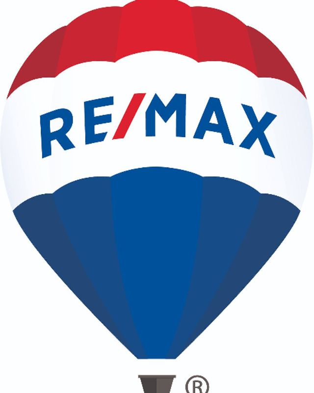 Angelique Barnard photo