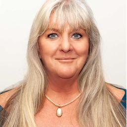 Mirina Murray
