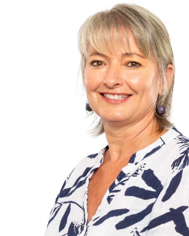 Liezel van Tonder photo