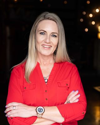 Yvonne Carstens photo