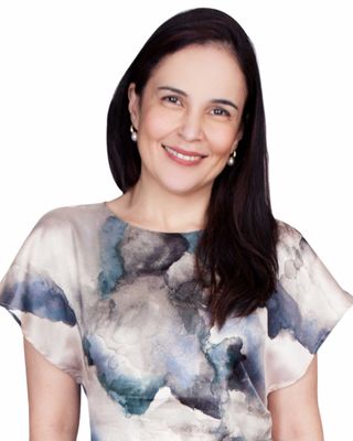 Natasha Inglis photo