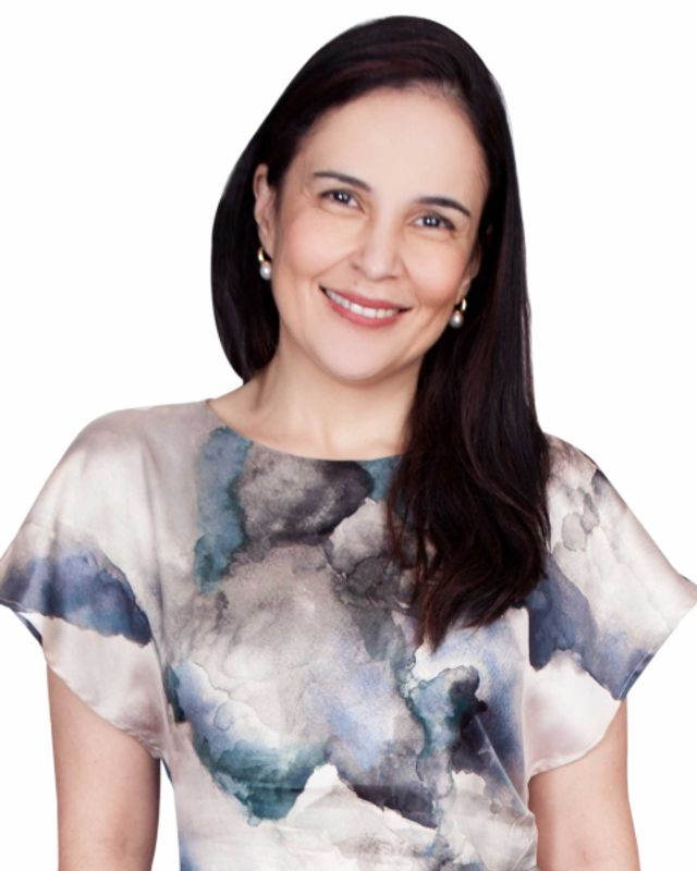 Natasha Inglis photo