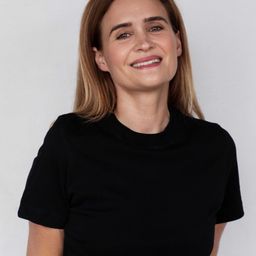 Kelly Wells