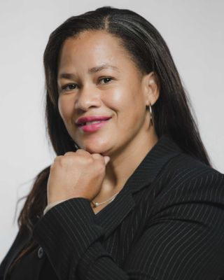 Marlene Uri-Khos photo