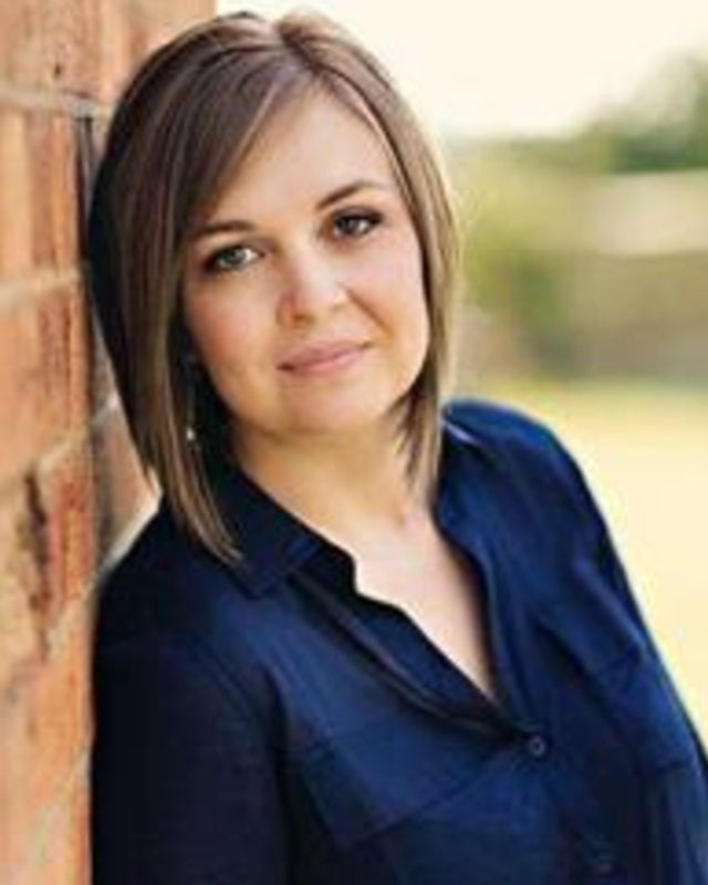 Magdalena Nieuwoudt photo