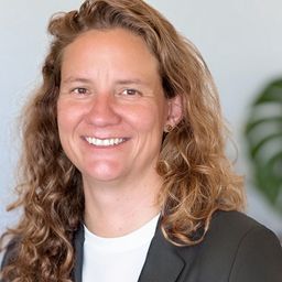 Melissa Lewis