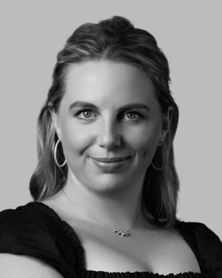 Taryn Stuart photo