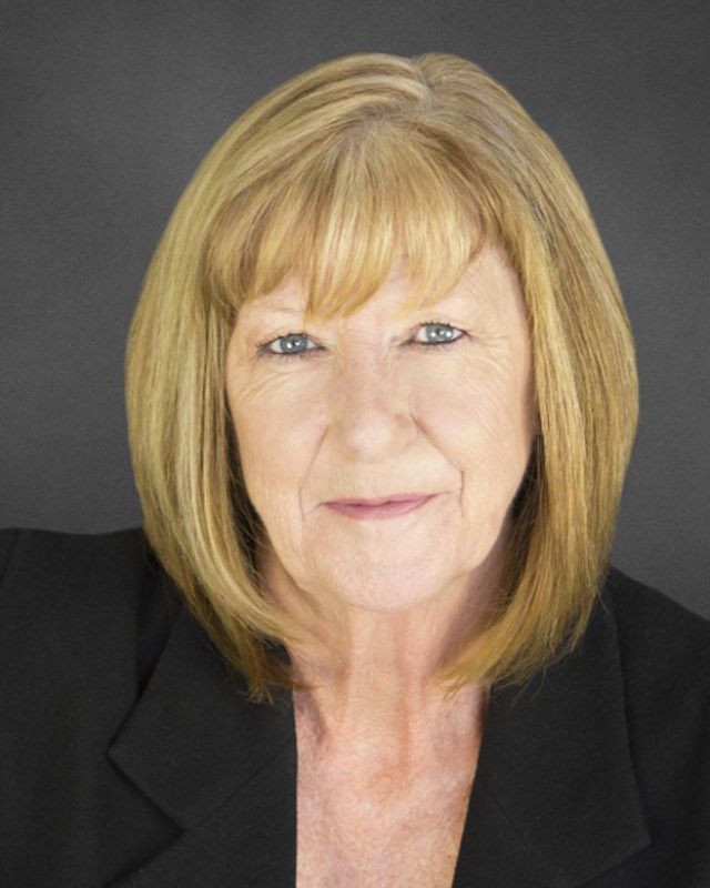 Jayne Hughes photo