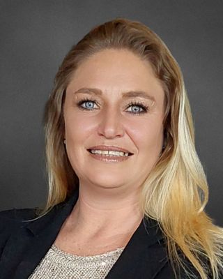 Samantha Du Preez photo