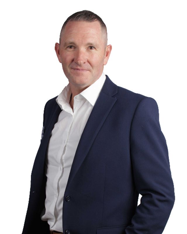 Russell John Willis photo