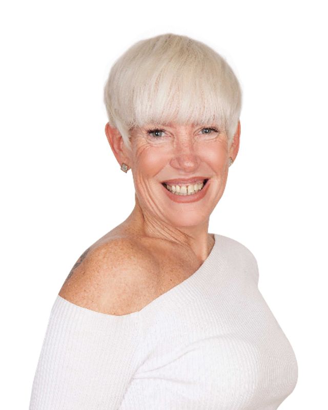 Lisa Clench photo