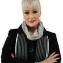 Annique Lowe