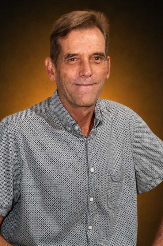 Hans Esterhuizen photo