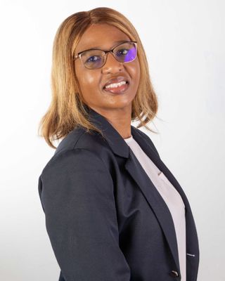 Lungi Khuboni photo