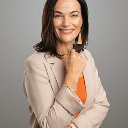 Lorraine Steenkamp