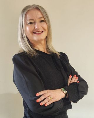 Liezel van Tonder photo