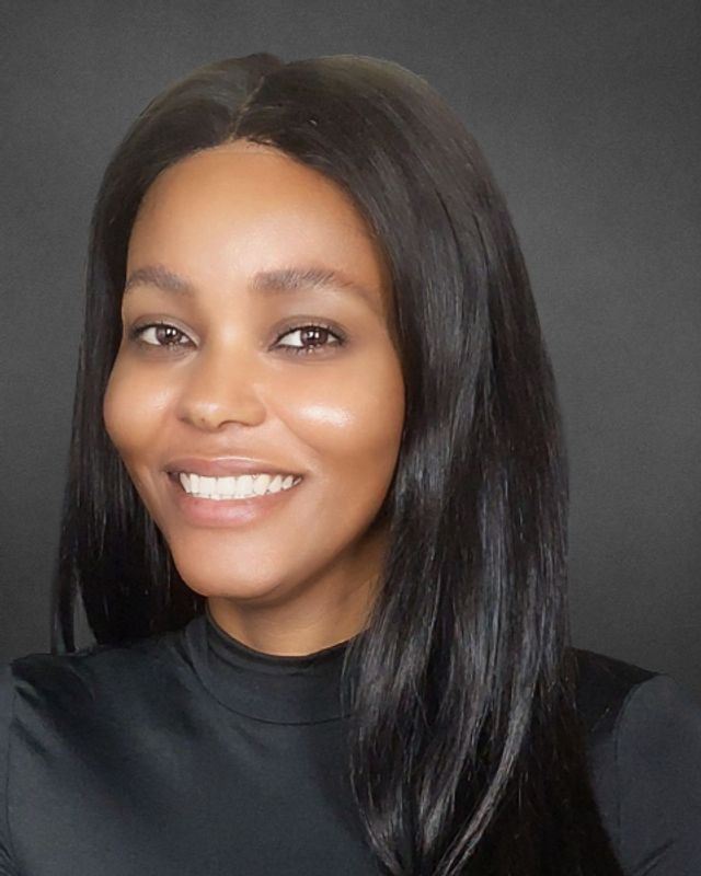 Inga Ncomanzi photo