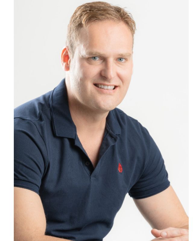 Gert Loubser photo
