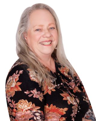 Veronica Clark photo